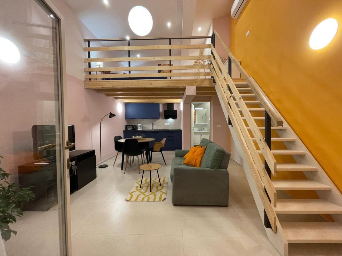 Stella Marina Deluxe Apartment ポレッチ エクステリア 写真