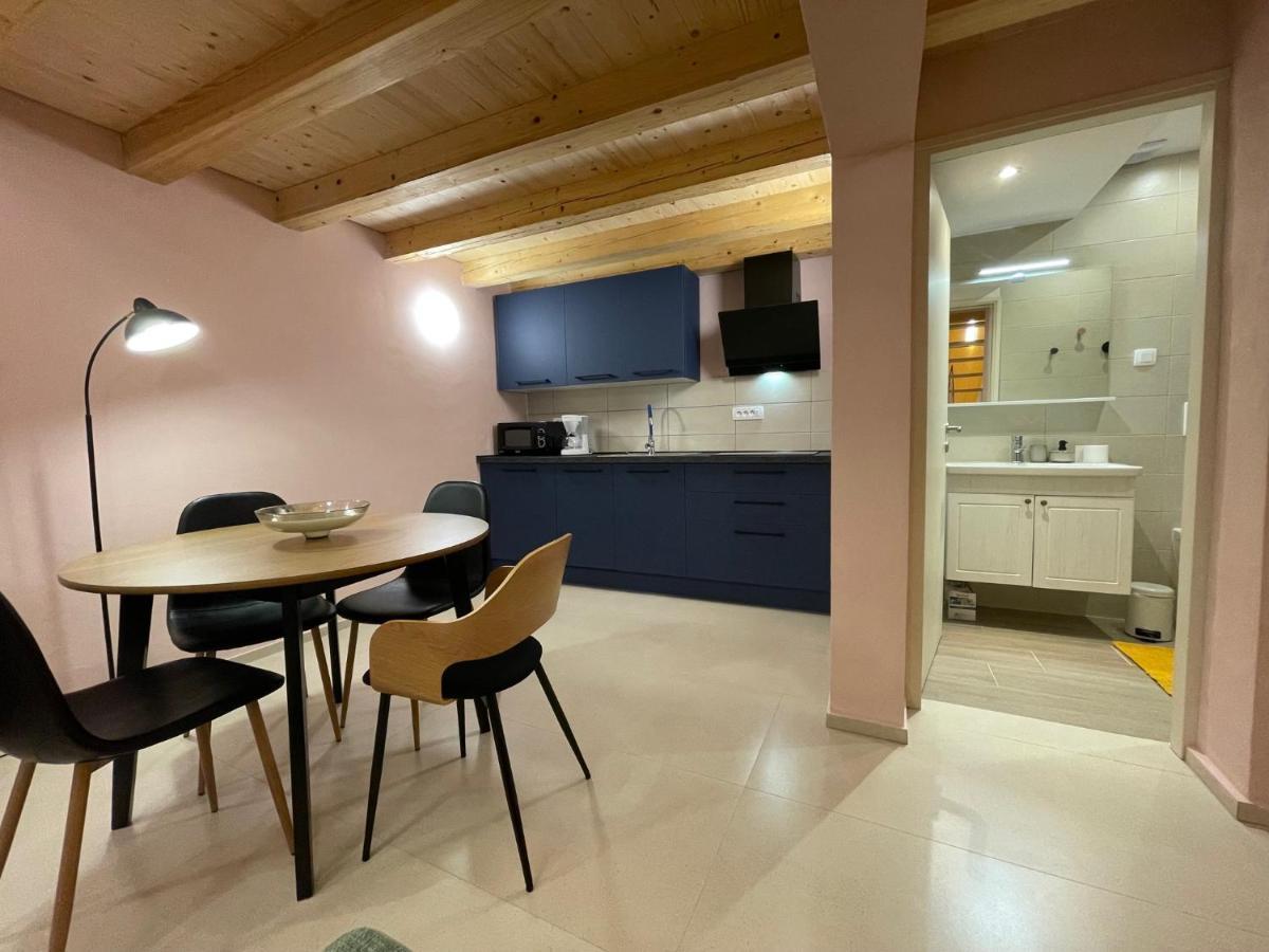 Stella Marina Deluxe Apartment ポレッチ エクステリア 写真